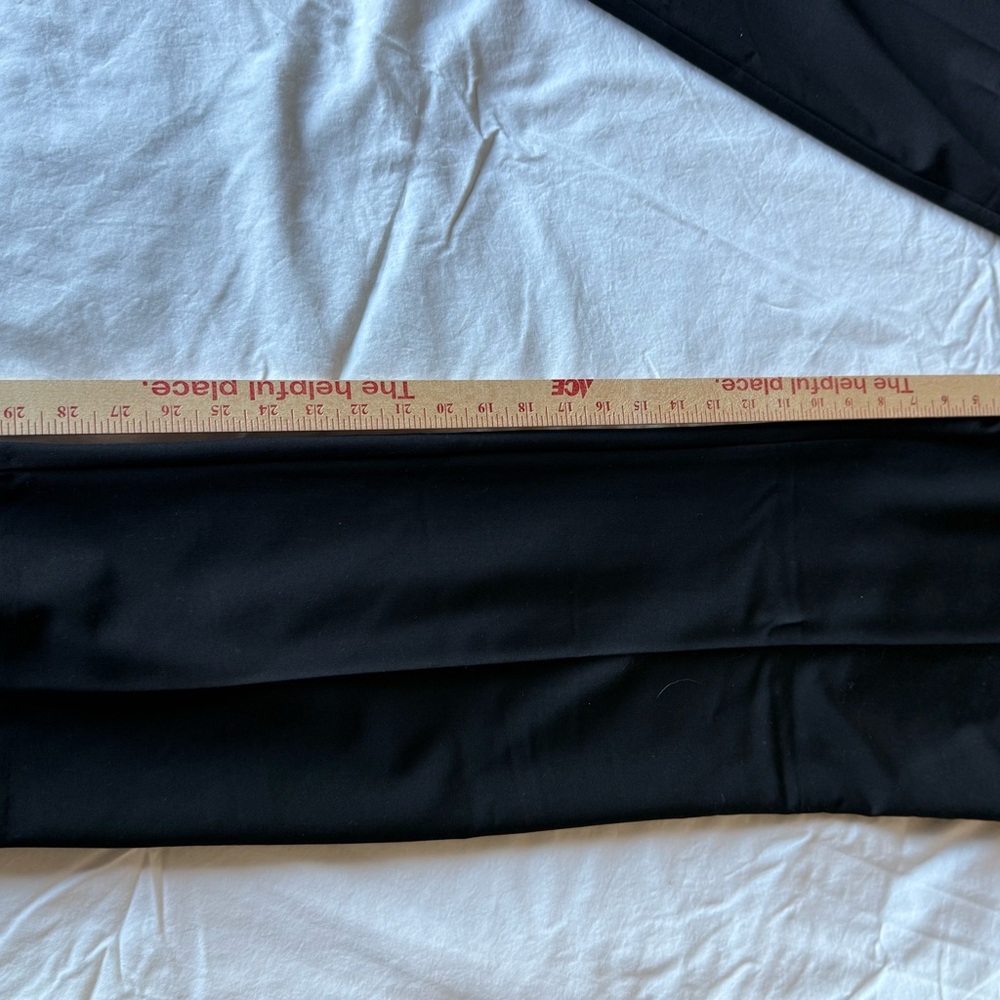 Liz Claiborne Women’s Audra Dress Pants Size 14 Black Curvy Slacks Straight Leg - Picture 2 of 3